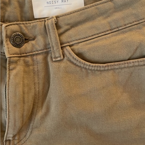 Noisy May High Rise Shorts - Picture 5 of 7